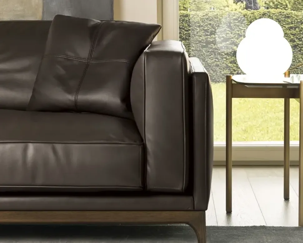 Lineare modello Time di Cts salotti con forte sconto