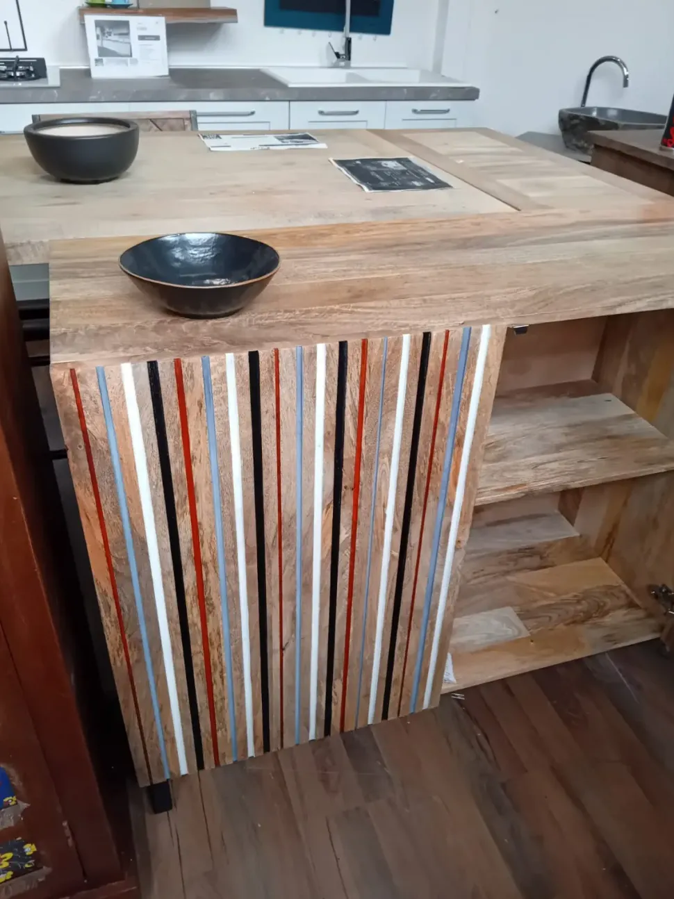 Madia Credenza line nordic 3 ante di Nuovi mondi collection a prezzi convenienti