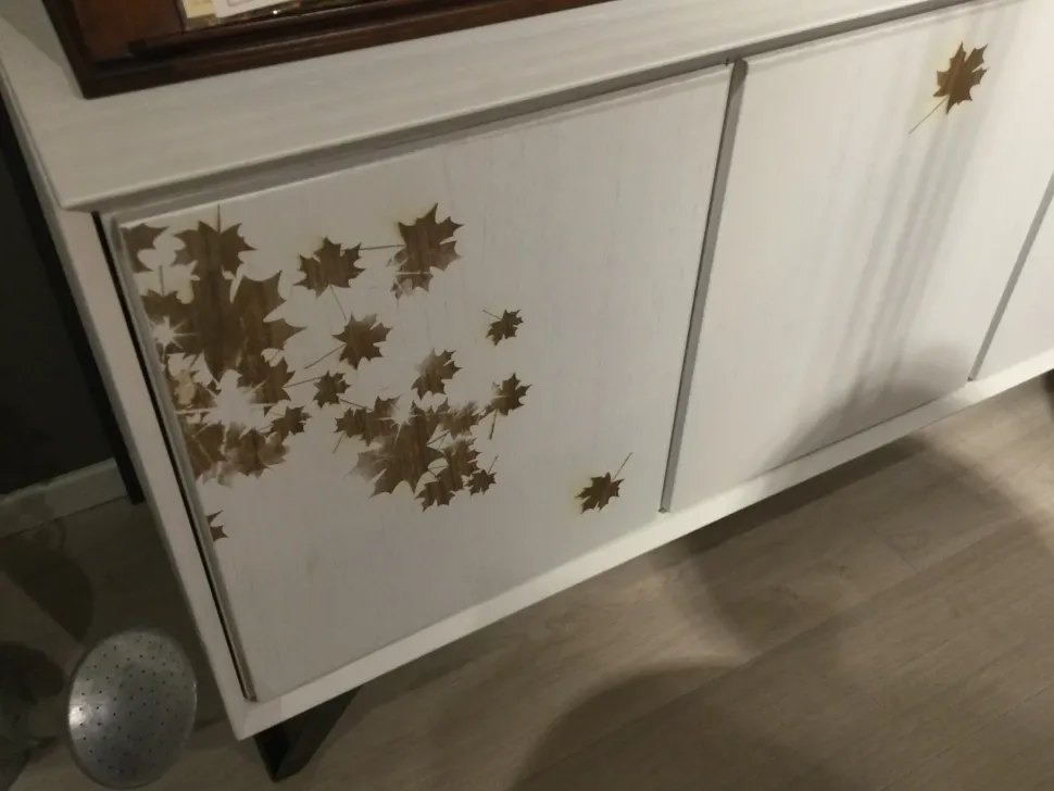 Madia di Alta corte in legno Nook in Offerta Outlet