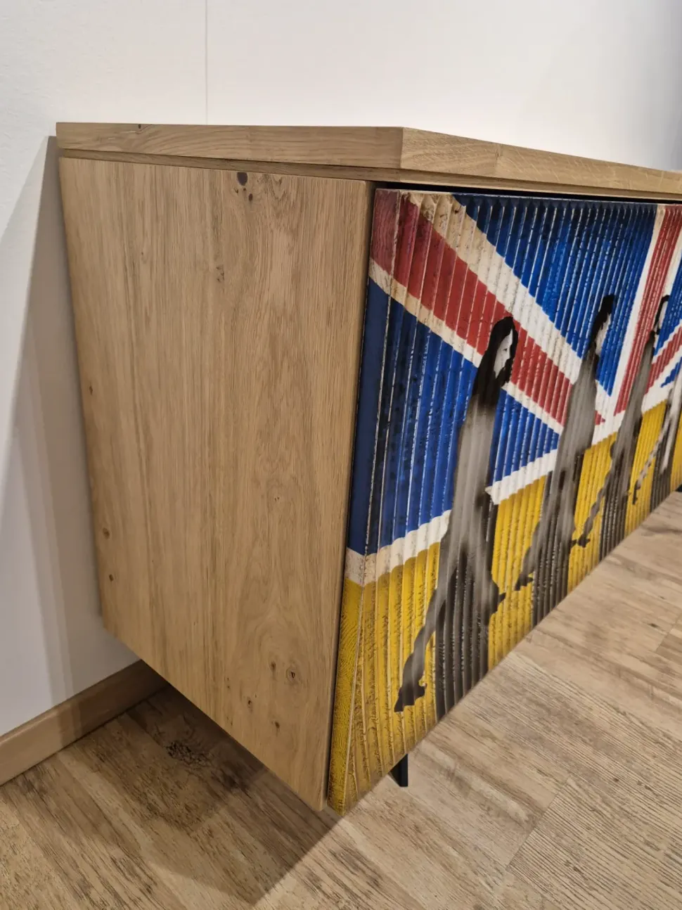 Madia di Artigianale in legno Liverpool a prezzo Outlet