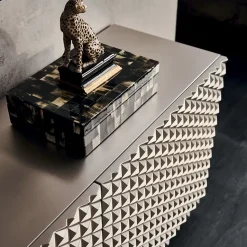 Madia di Cattelan italia in legno Royalton a prezzo riservato