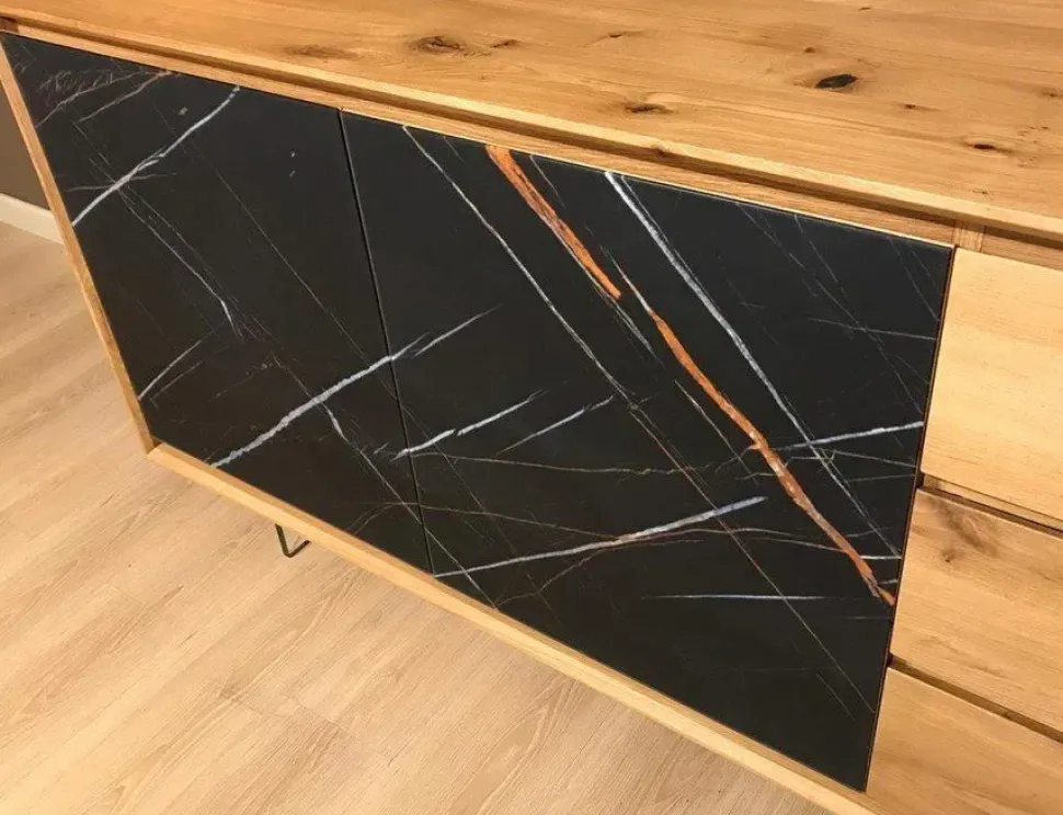 Madia di Conarte in legno Wild in Offerta Outlet