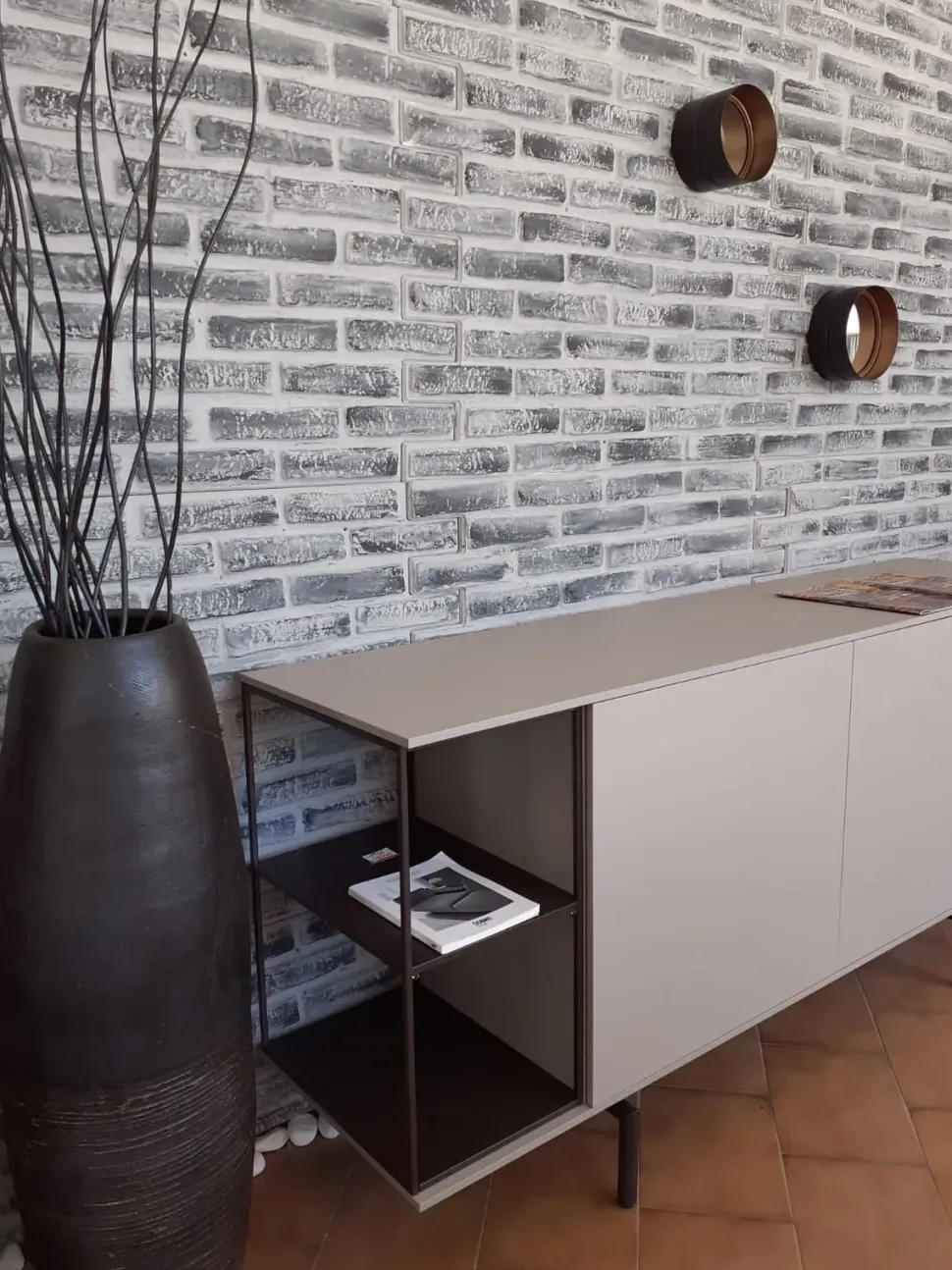 Madia di Doimo salotti in melamminico Lexia a prezzo scontato