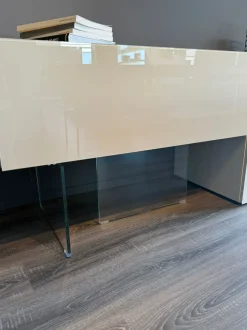 Madia in stile design Lago madia 36e8 di Lago a prezzo scontato