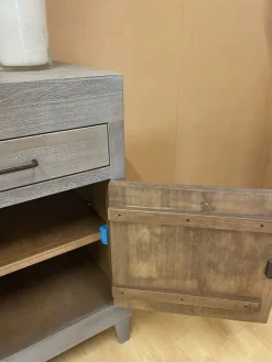 Madia in stile moderno Frida di Artigianale in Offerta Outlet