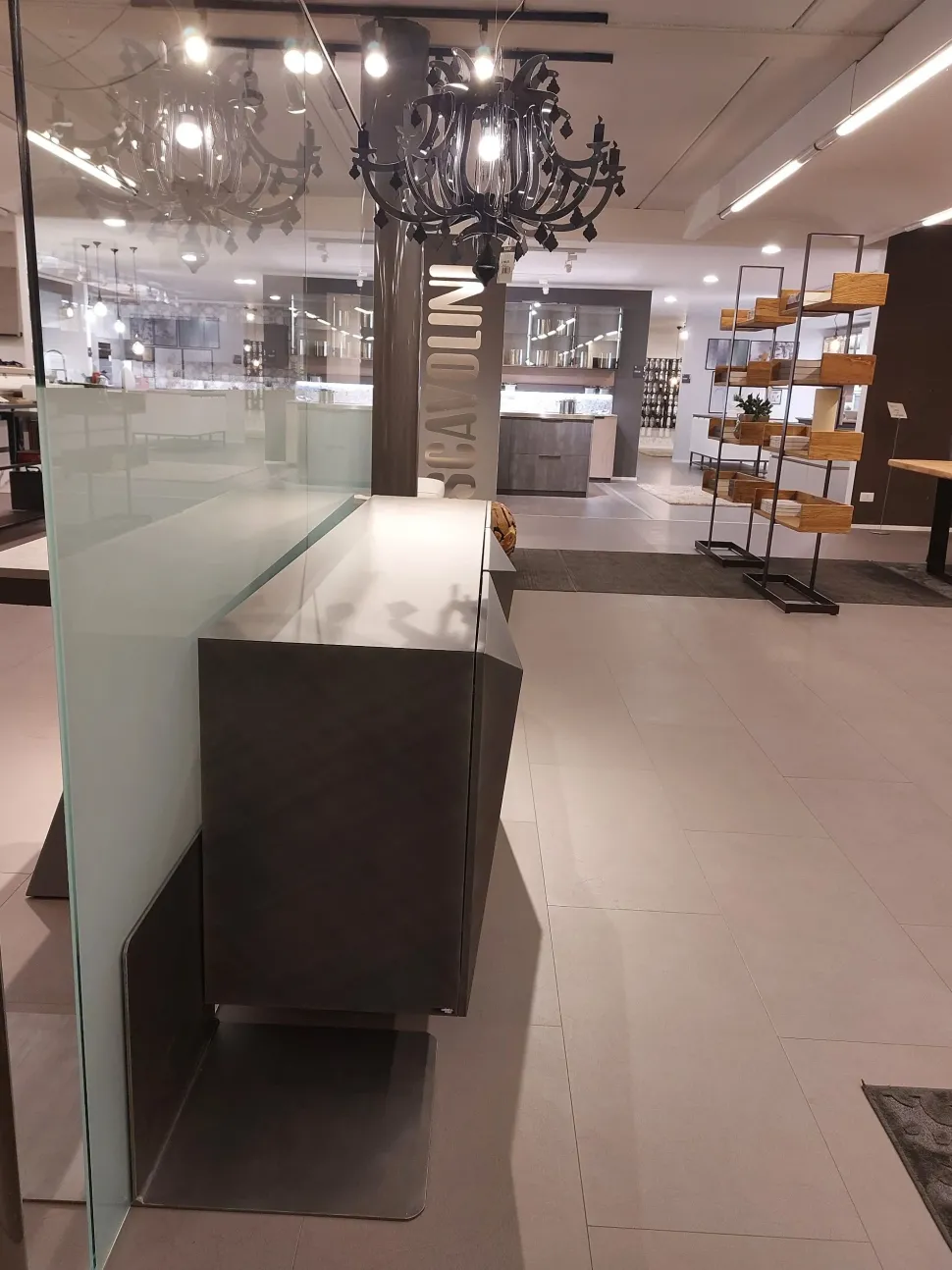 Madia Kayak di Cattelan italia in stile design scontata -25%