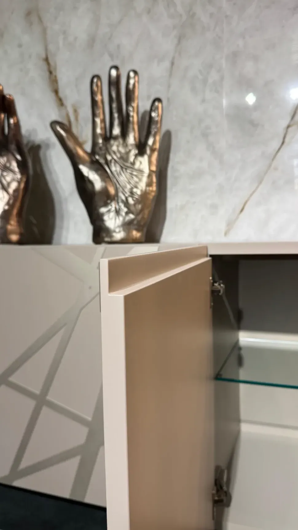 Madia Madia 555 di Voltan in stile design scontata -26%