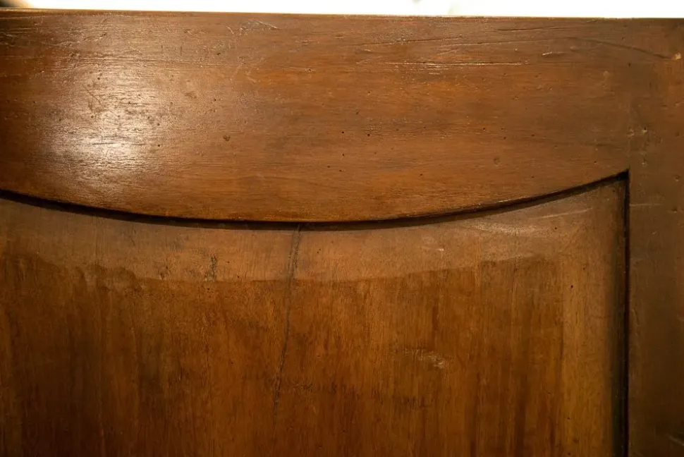 Madia Madia in noce massello antico in stile classico di Artigianale in Offerta Outlet