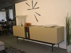 Madia modello Credenza brik laccata opaco mou di Caccaro a PREZZI OUTLET