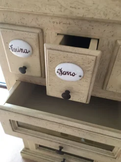 Madia modello Credenza di Artigianale a PREZZI OUTLET