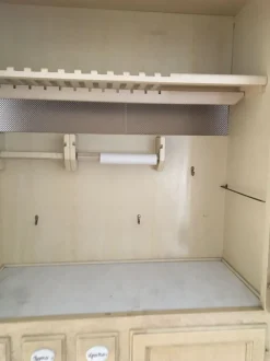 Madia modello Credenza di Artigianale a PREZZI OUTLET