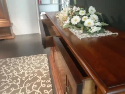 Madia modello Credenza in noce massello di Arte brotto a PREZZI OUTLET