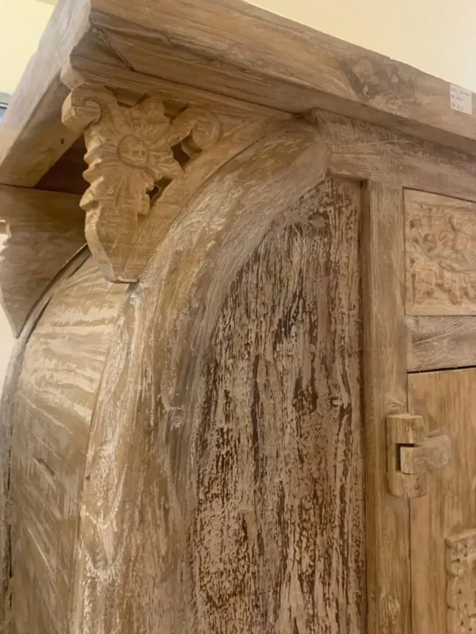 Madia modello Madia credenza teak sbiancata 120 140 cm di Outlet etnico a prezzo Outlet