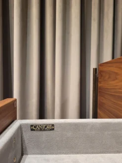 Madia modello Shanghai di Cantori in Offerta Outlet