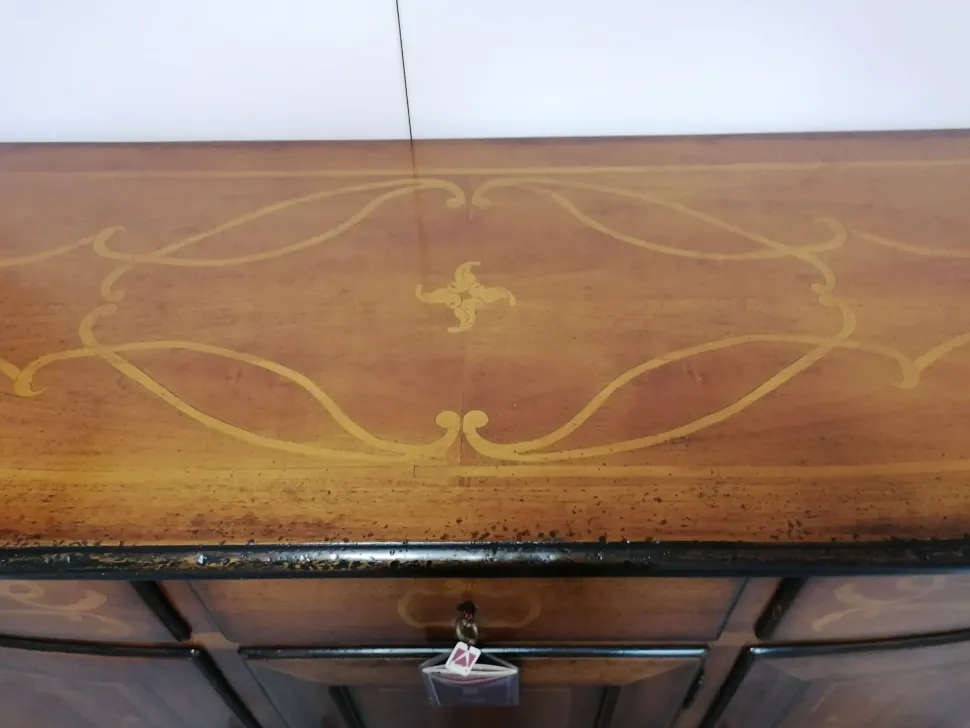 Madia Piemontese in stile classico di Faber mobili in Offerta Outlet