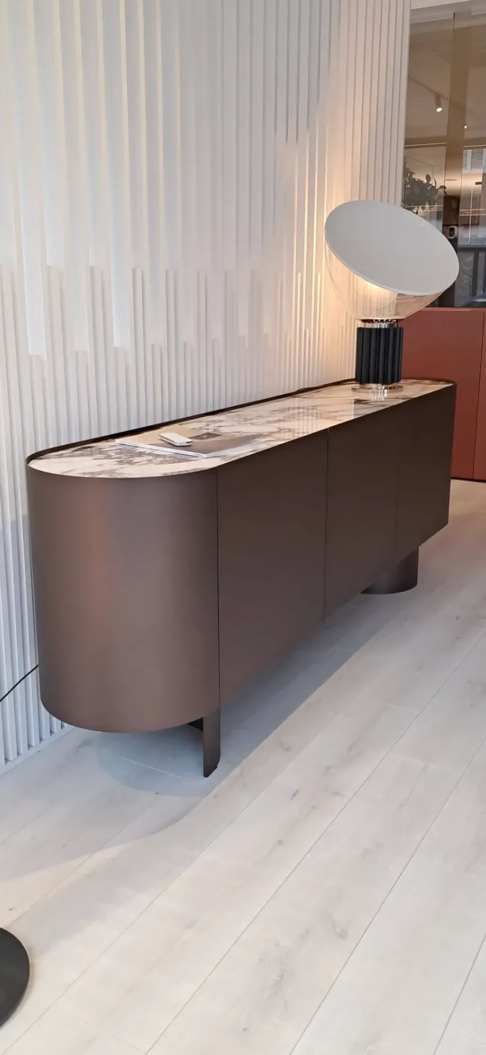 Madia Savoy in stile design di Cattelan italia in Offerta Outlet