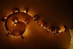 Mensola modello Bookworm di Kartell a prezzo Outlet