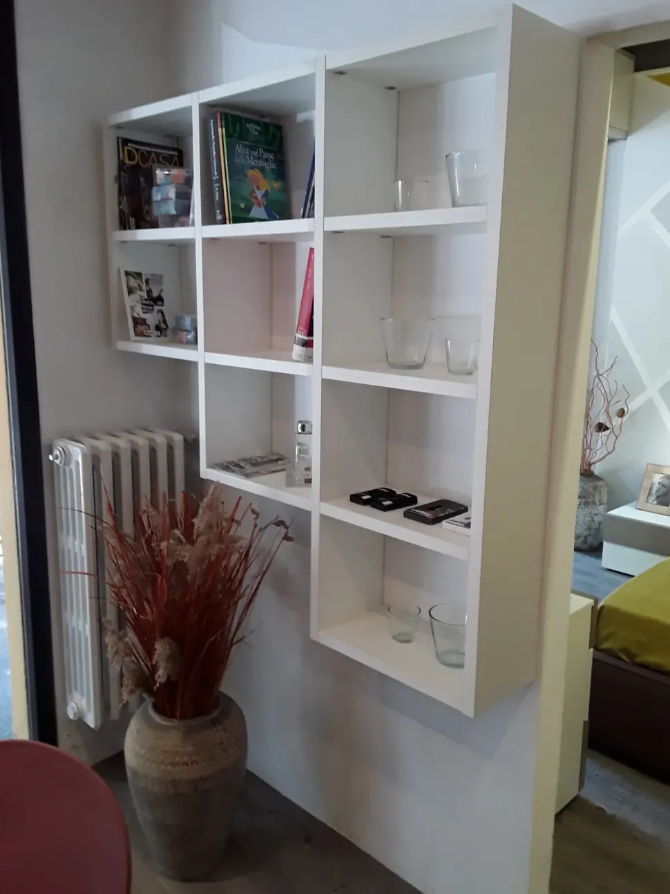Mensola stile Moderno Doimo cityline Over libreria sospesa a prezzo ribassato