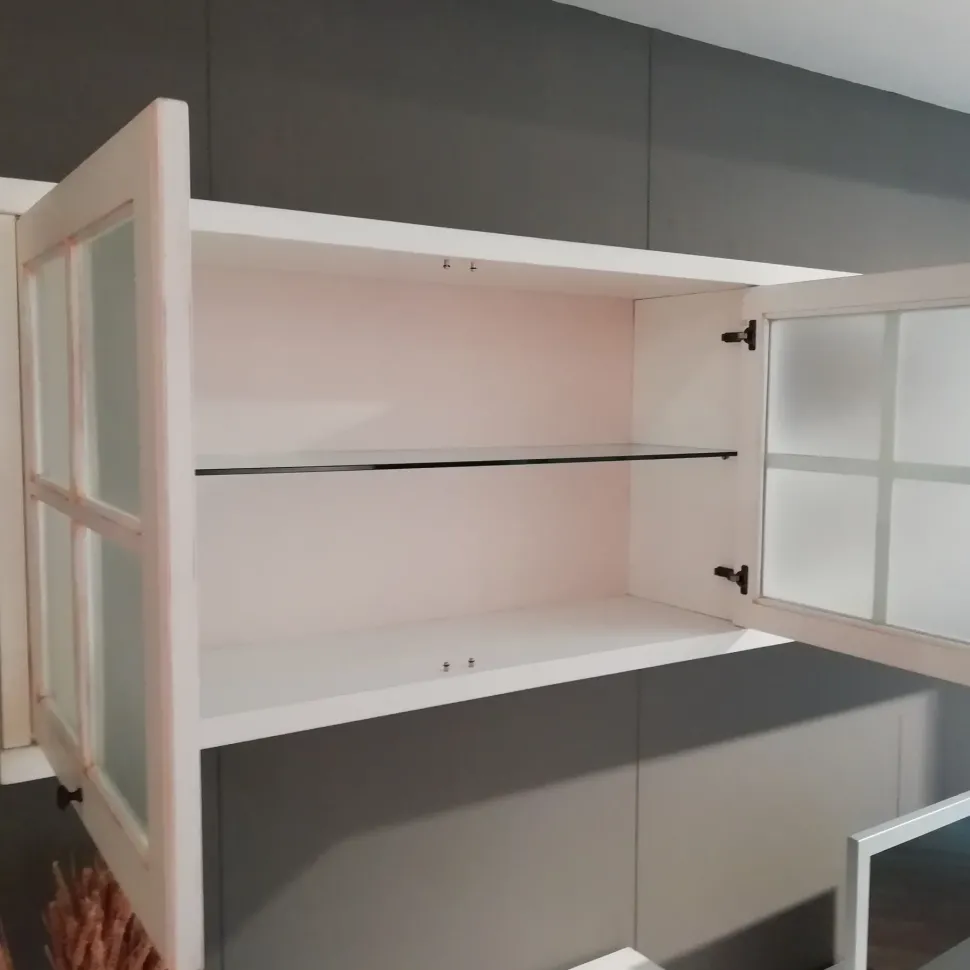 Mobile componibile Ambienti bassanoambienti bassano in laccato opaco Domino a prezzo Outlet