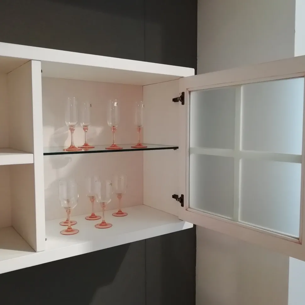 Mobile componibile Ambienti bassanoambienti bassano in laccato opaco Domino a prezzo Outlet