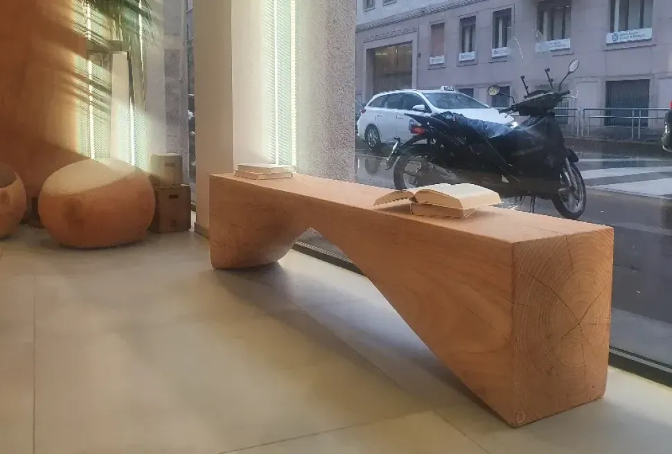 Mobile ingresso Curve bench Riva 1920 in stile design a prezzo scontato