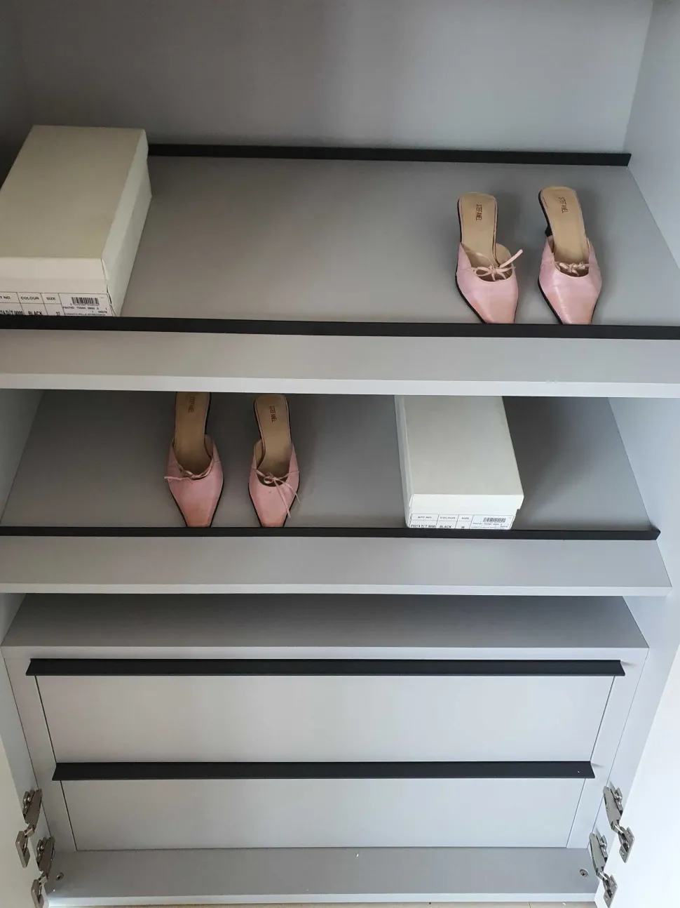 Mobile ingresso modello Return moderno di Adok a prezzo scontato