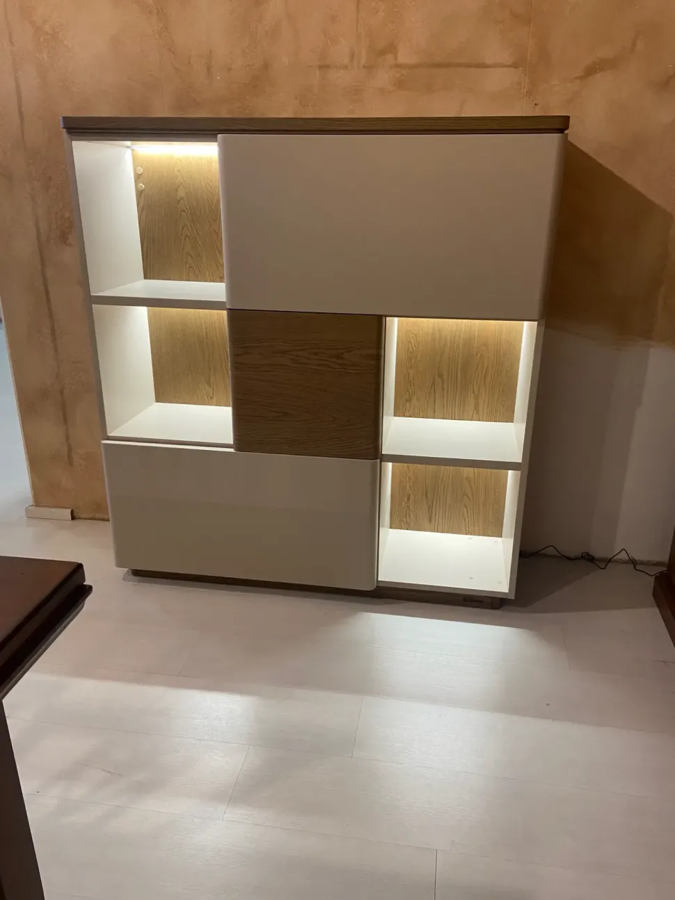 Mobile soggiorno modello Fior di loto di Le fablier in Offerta Outlet