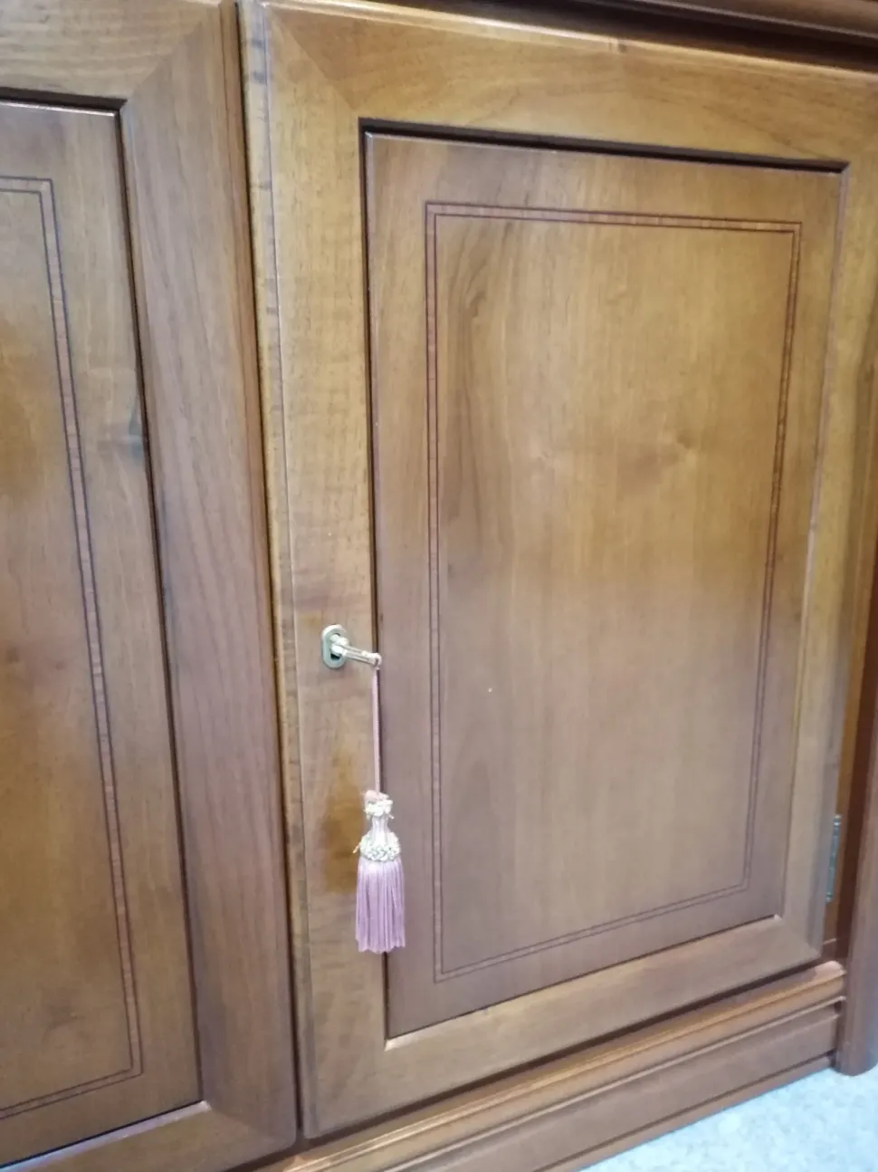 Mobile soggiorno modello Regency di Formichi scontato -50%