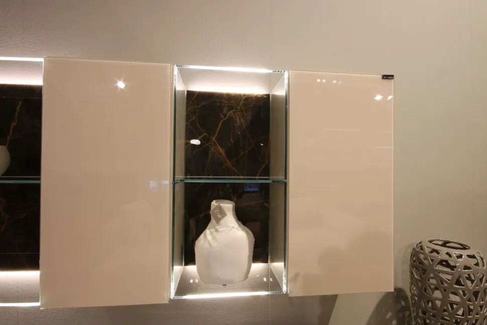 Mobile soggiorno modello 36e8 di Lago scontato -25%