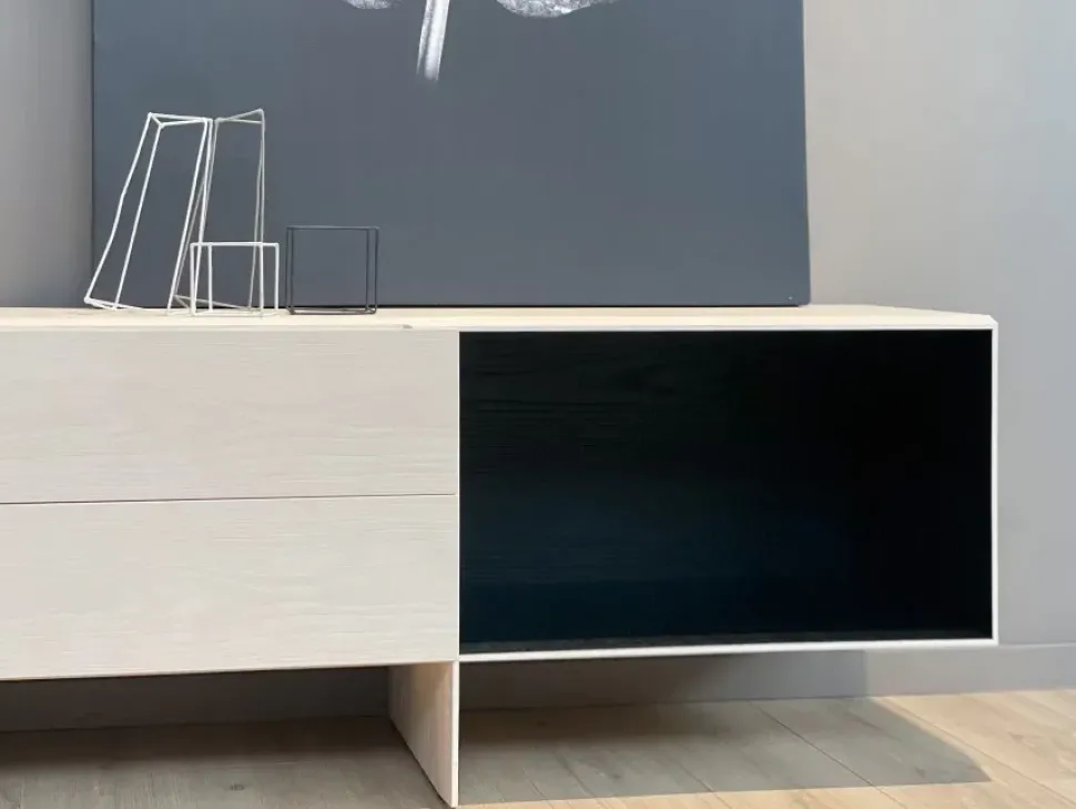 Mobile soggiorno modello Tetrami di B&b italia a PREZZI OUTLET