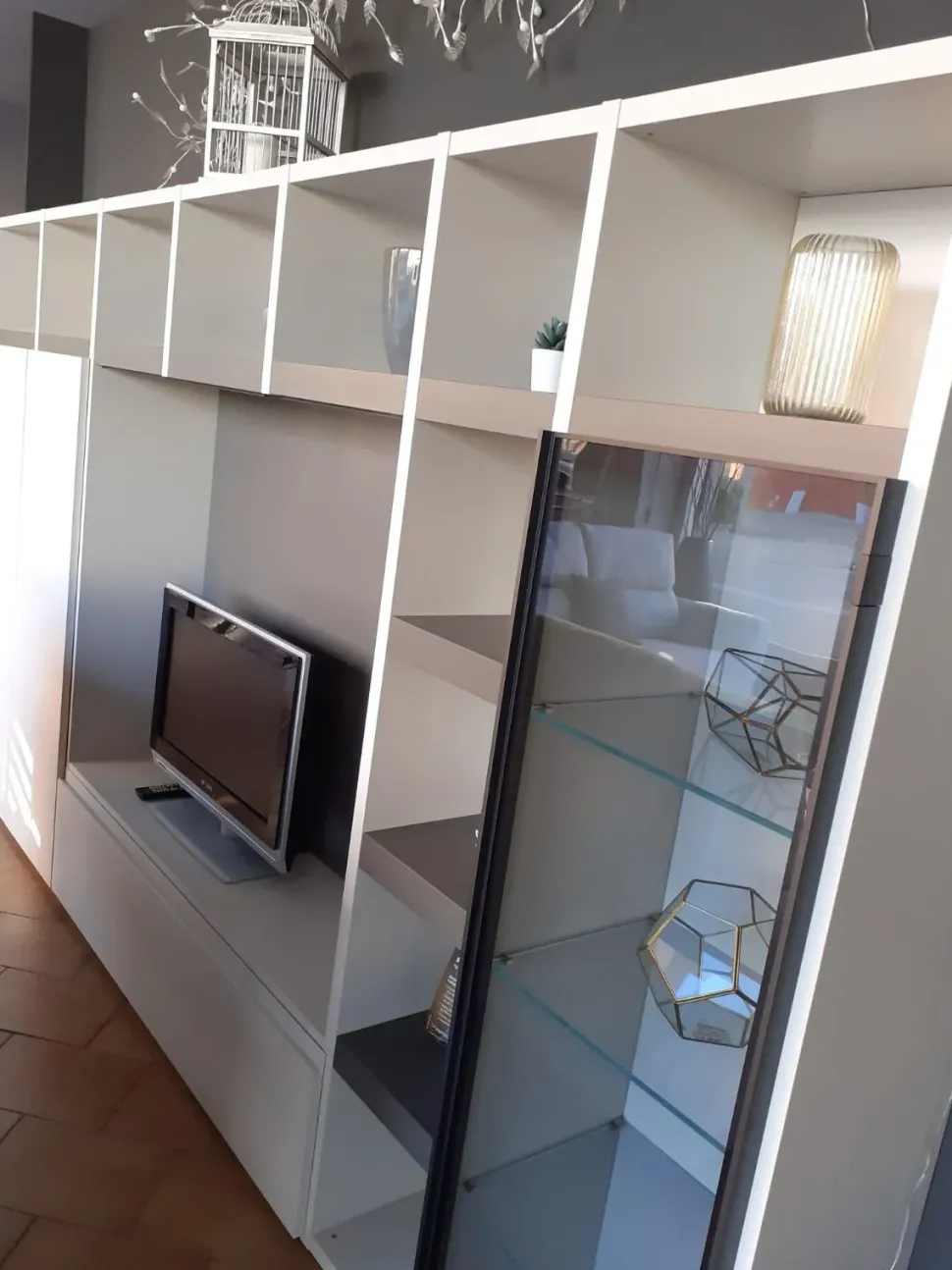 Mobile soggiorno modello Logic di Morassutti scontato -41%