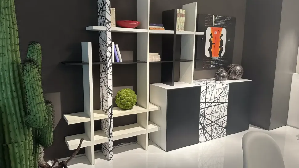 Mobile soggiorno modello Takebook di De rosso a PREZZI OUTLET