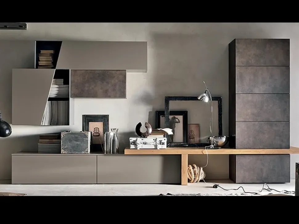 Parete attrezzata A002 Tomasella in laccato opaco a prezzo scontato