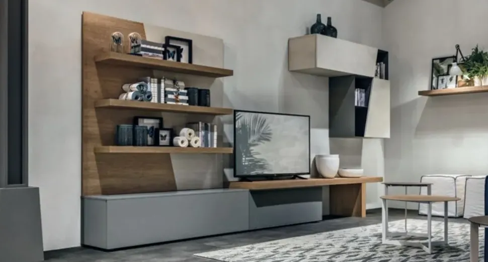 Parete attrezzata A064 Tomasella in laccato opaco a prezzo Outlet