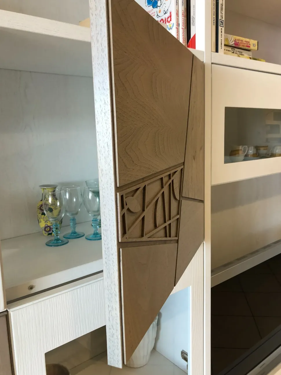 Parete attrezzata Collezione decor Modo 10 in stile classico a prezzo ribassato