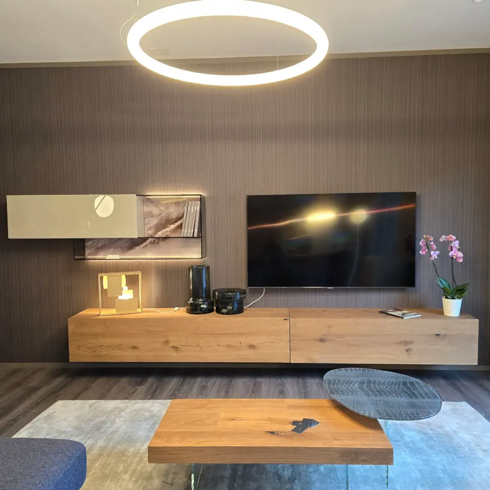 Parete attrezzata Composizione 36e8 Lago in stile design a prezzo scontato