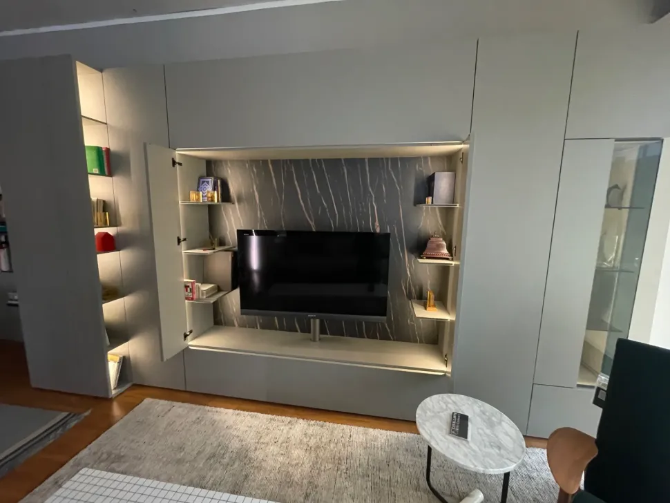 Parete attrezzata Freedhome di Caccaro scontata del 33%