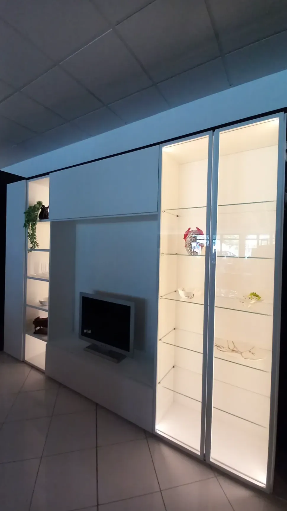 Parete attrezzata Freedhome di Caccaro in OFFERTA OUTLET