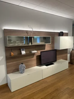 Parete attrezzata in stile moderna Boiserie lampo di Sangiacomo in Offerta Outlet