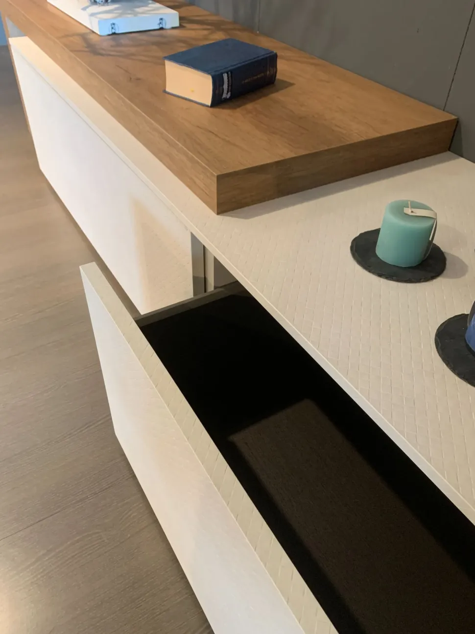 Parete attrezzata in stile moderna Atlante/tetris di Tomasella a prezzo Outlet