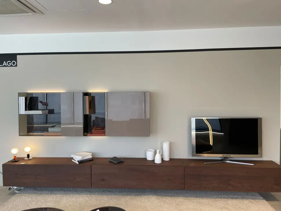 Parete attrezzata in stile moderna 36e8 di Lago in Offerta Outlet