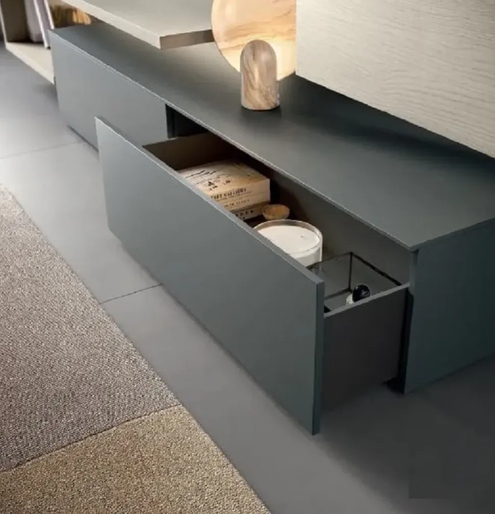 Parete attrezzata Kosmos 104 di Moretti compact giorno notte scontata del 25%