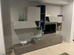 Parete attrezzata Pratico Santalucia in stile moderno a prezzo scontato