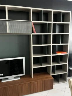 Parete attrezzata Rays di Novamobili scontata del 17%