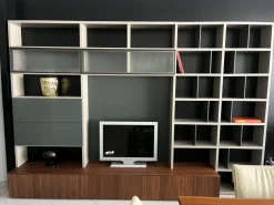 Parete attrezzata Rays di Novamobili scontata del 17%