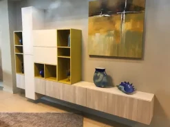 Parete attrezzata Replay del marchio Villanova con un ribasso esclusivo