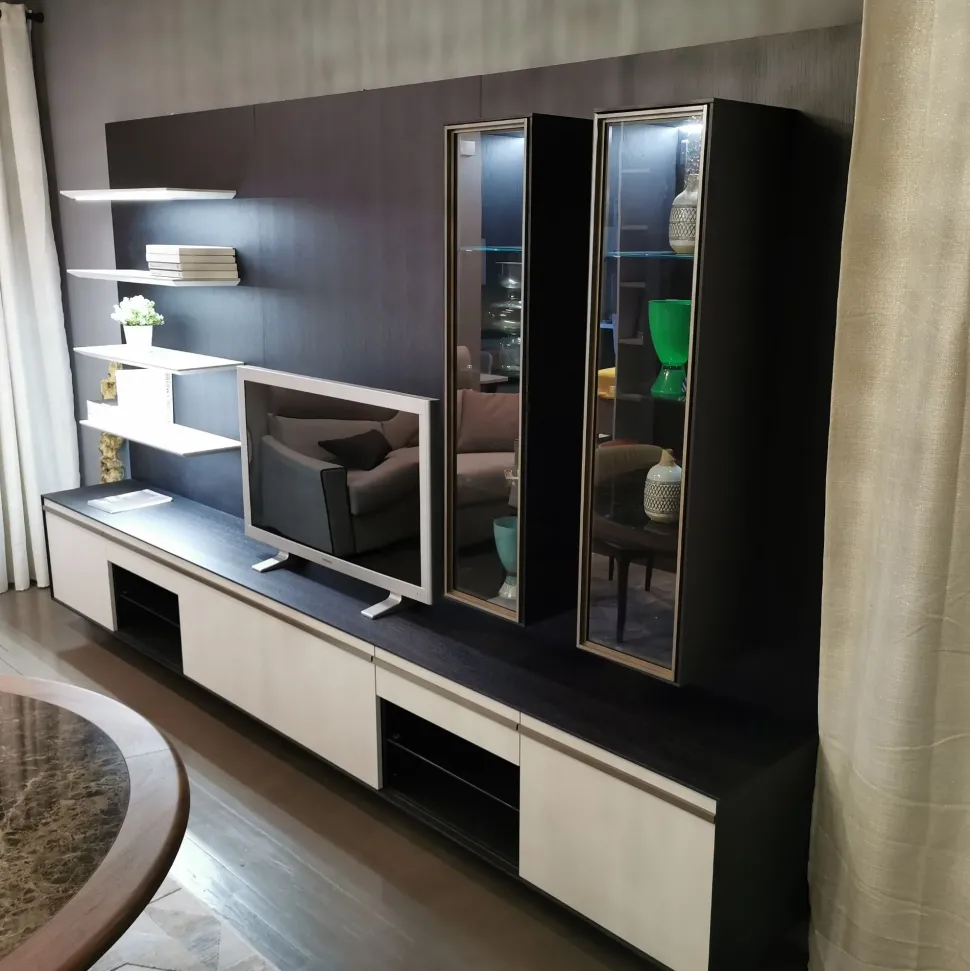 Parete attrezzata Sistema frame della marca Giellesse con uno sconto esclusivo