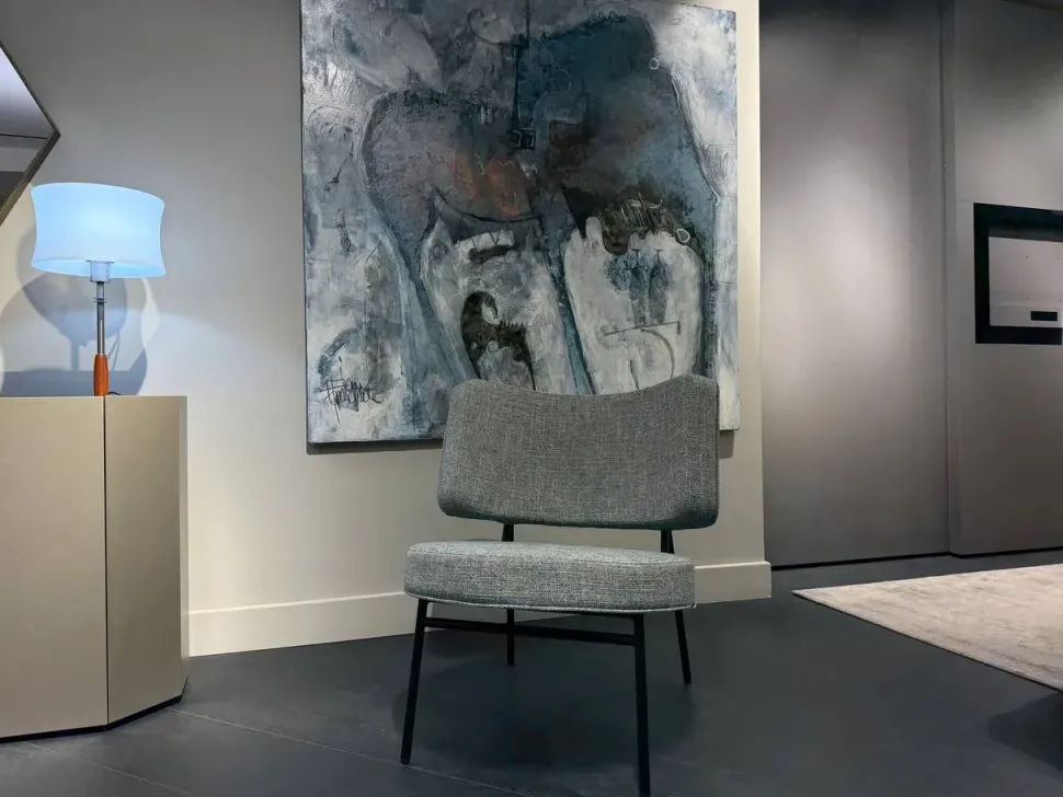 Poltrona con seduta fissa Coco Calligaris a prezzo Outlet