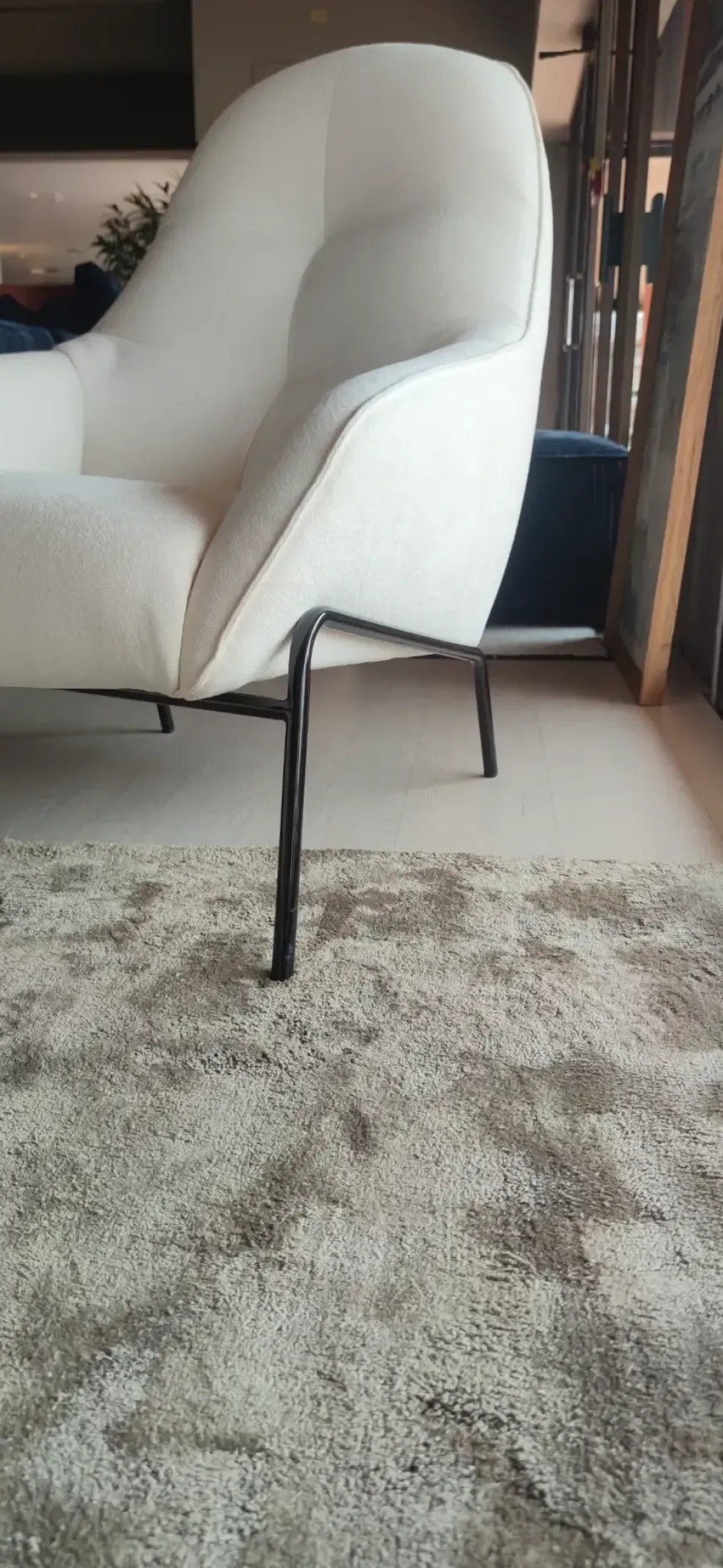 Poltrona con seduta fissa Ariel Max divani a prezzo Outlet