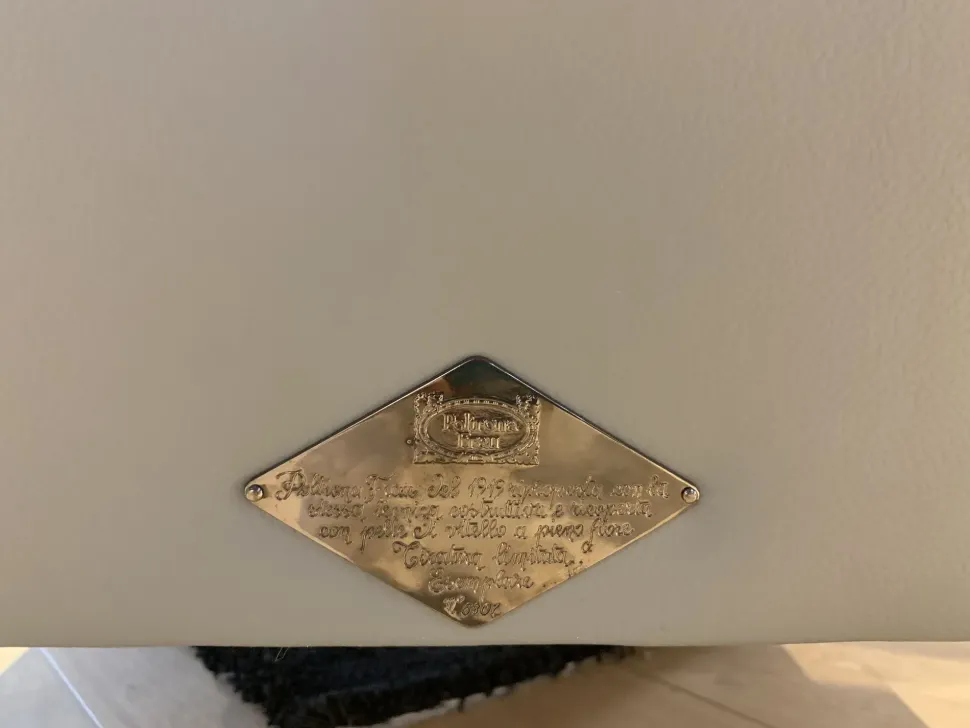 Poltrona con seduta fissa 1919 Poltrona frau a prezzo scontato